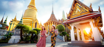 women on tour in thailand